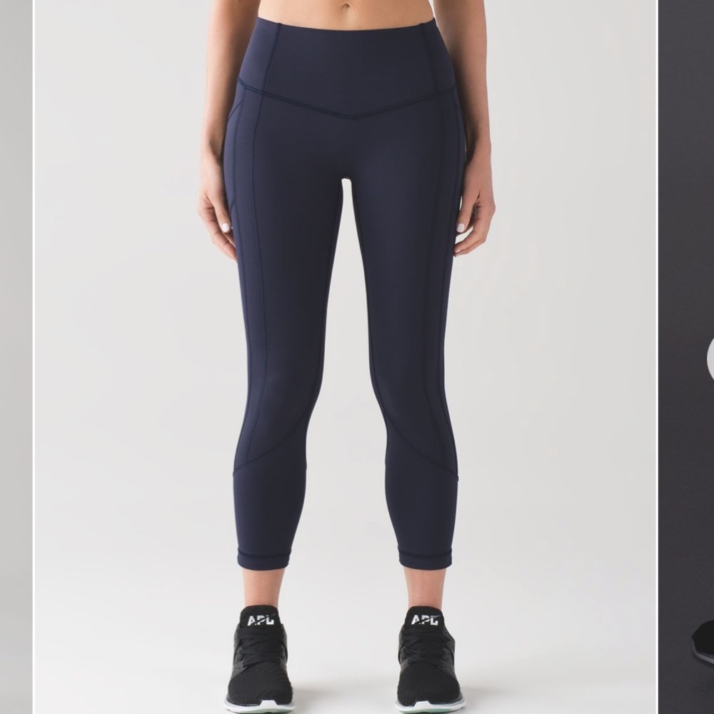 Lululemon “all the right places” midnight navy 12